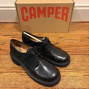 Camper Milah with Flower Motif